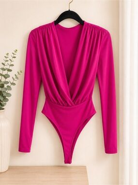 Plunging V-Neck Long Sleeve Bodysuit in Fuchsia